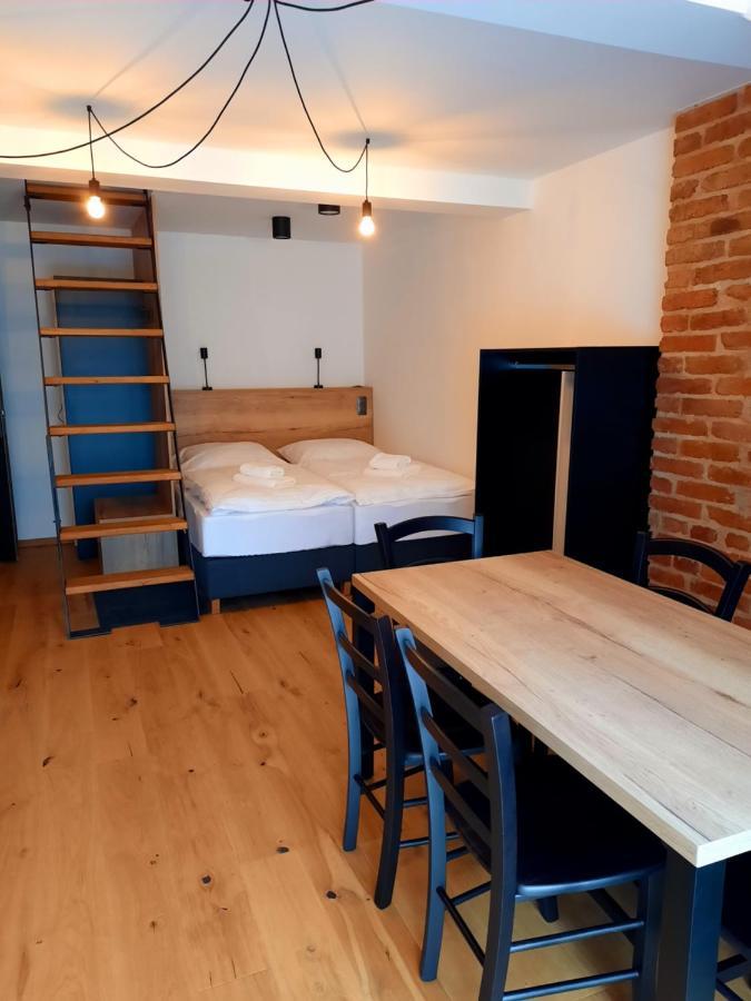 Na Horske Apartment *